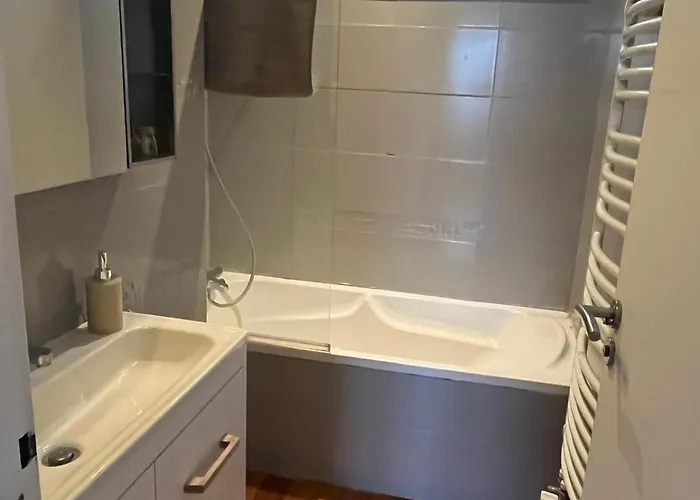 Charming Cozy Nest In Appartement *