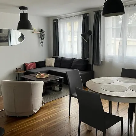 Apartament Charming Cozy Nest In *